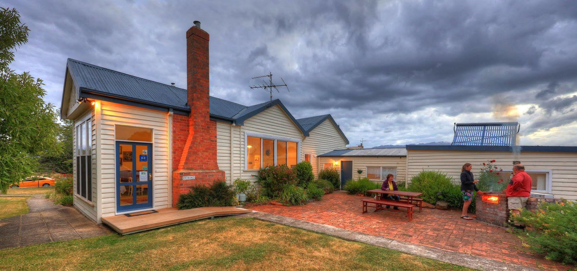 Acacia Bed And Breakfast Sheffield Exterior photo